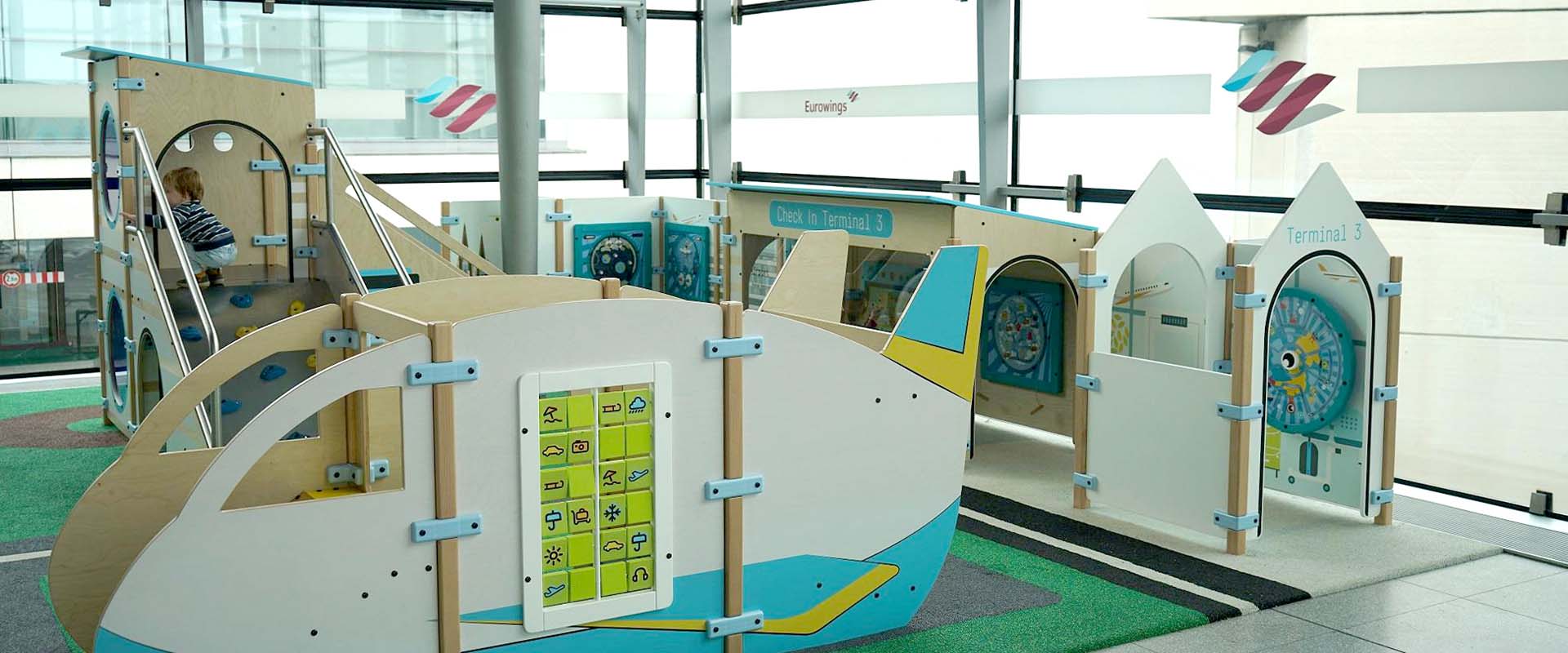 Kölni repülőtér I A járatra való várakozást megkönnyítik a különféle IKC játékkoncepciók