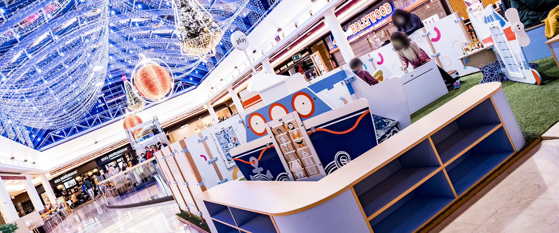 IKC speelruimte in winkelcentrum in Artea Centro Comercial in Leioa, Spanje IKC speelruimte in winkelcentrum in Artea Centro Comercial in Leioa, Spanje