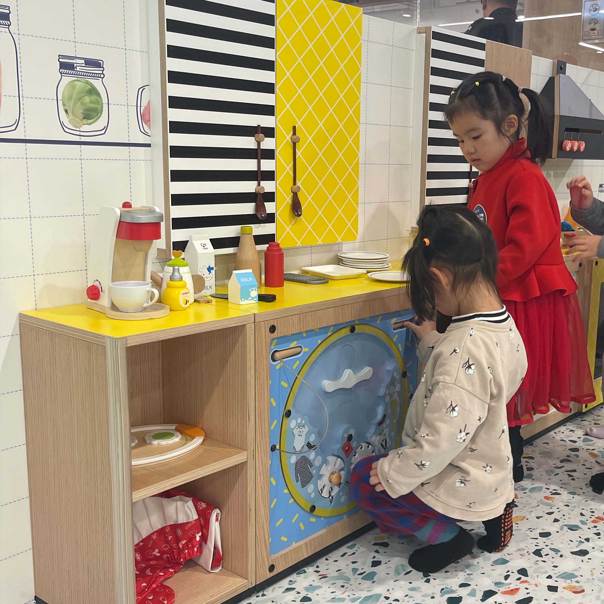 IKC grote speelruimte kinderhoek bij groothandel METRO China in Yanjiao IKC grote speelruimte kinderhoek bij groothandel METRO China in Yanjiao